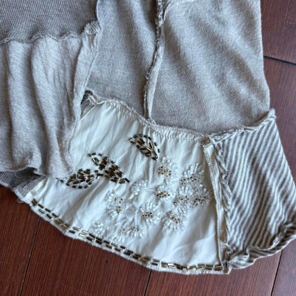Anthropologie Brand Tony Cream and Beige Top - Picture 3 of 8